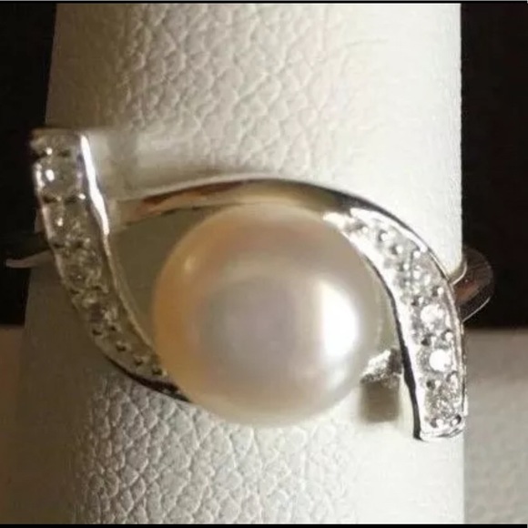 Sterling Silver Pearl Ocean Wave Clear Stones Ring - Picture 2 of 3